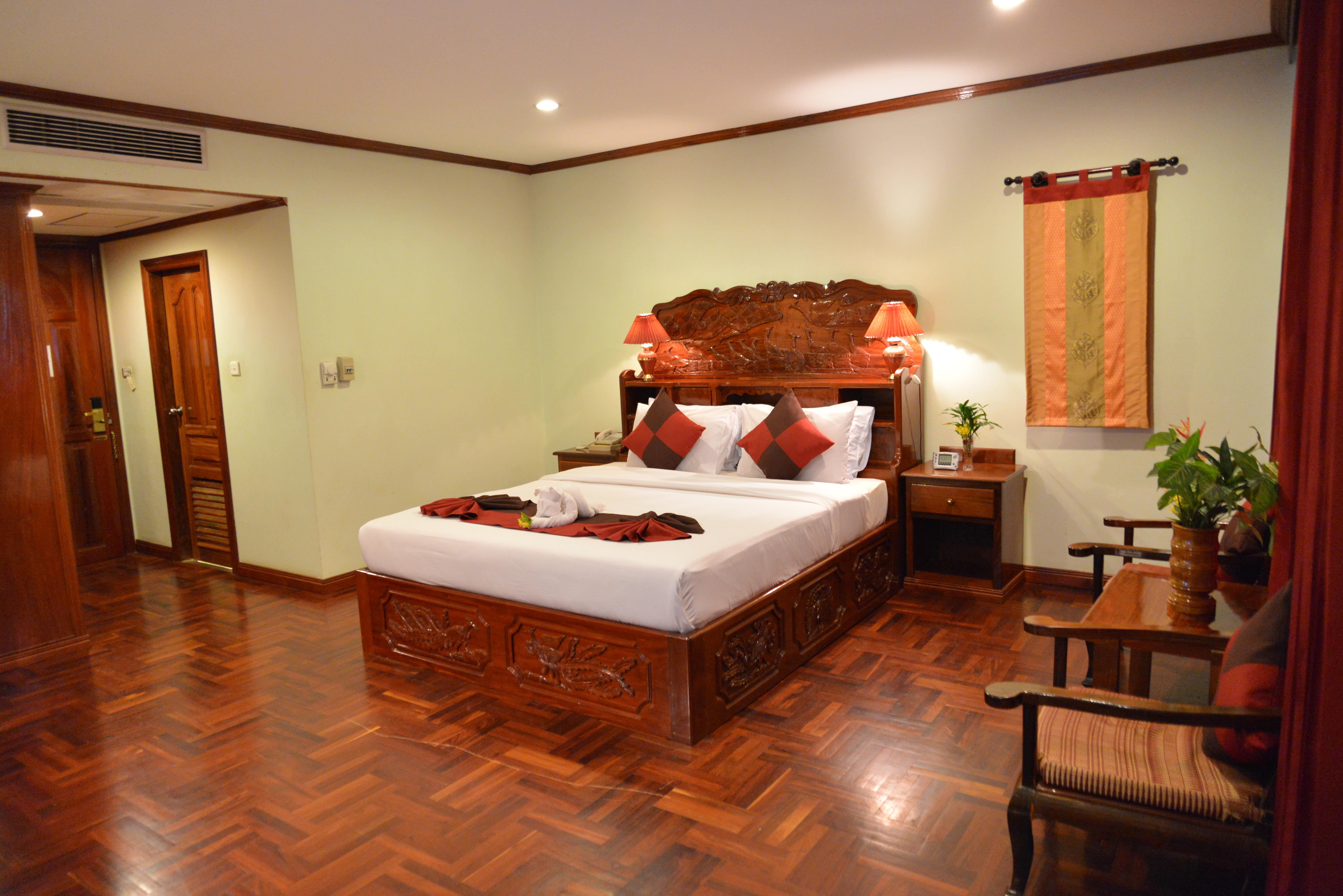 Angkor Hotel Siem Reap Exterior foto