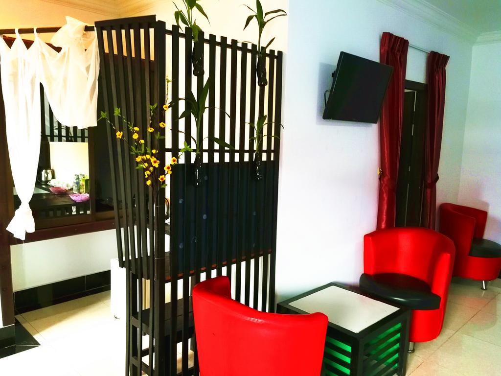 Angkor Hotel Siem Reap Exterior foto
